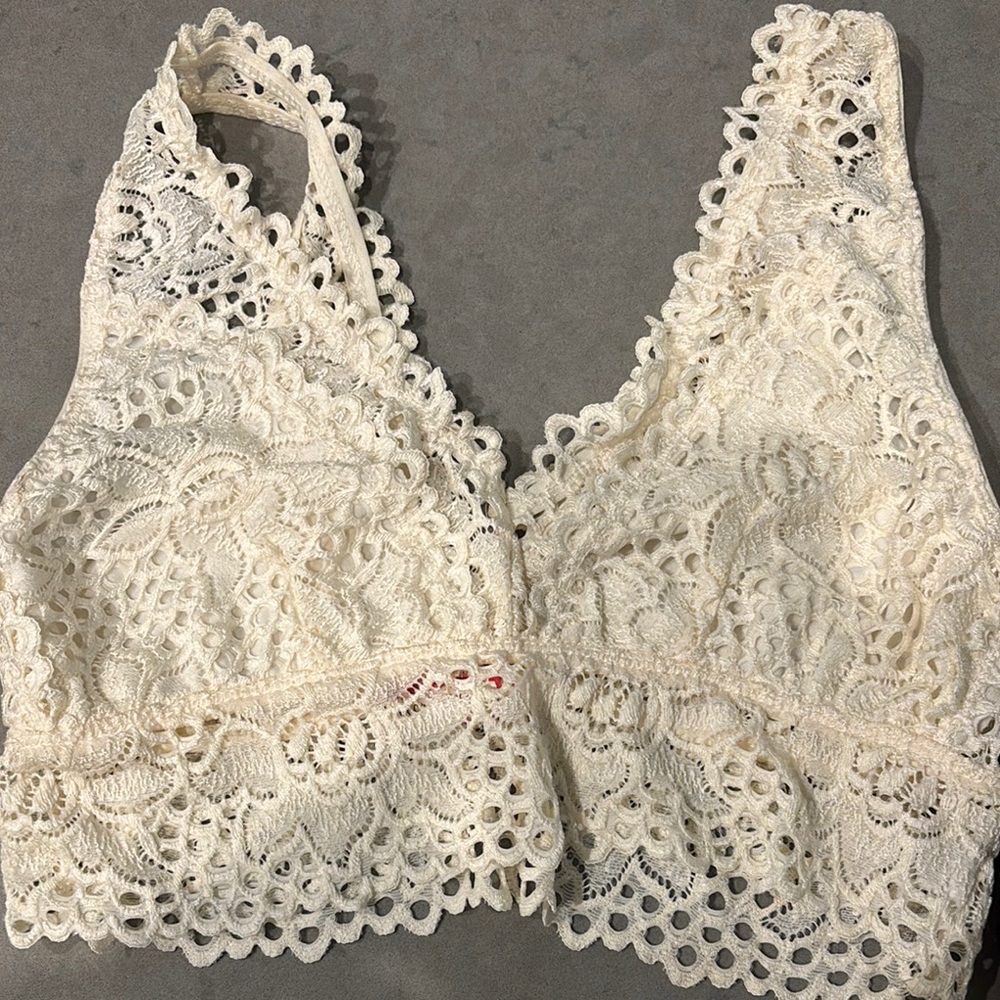 H&M Cream and Black Lace Bralette BUNDLE